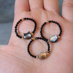 Pulsera de Gato de Nácar Natural Negro – Joyería de Energía de la Suerte y Protección de Espinela Negra