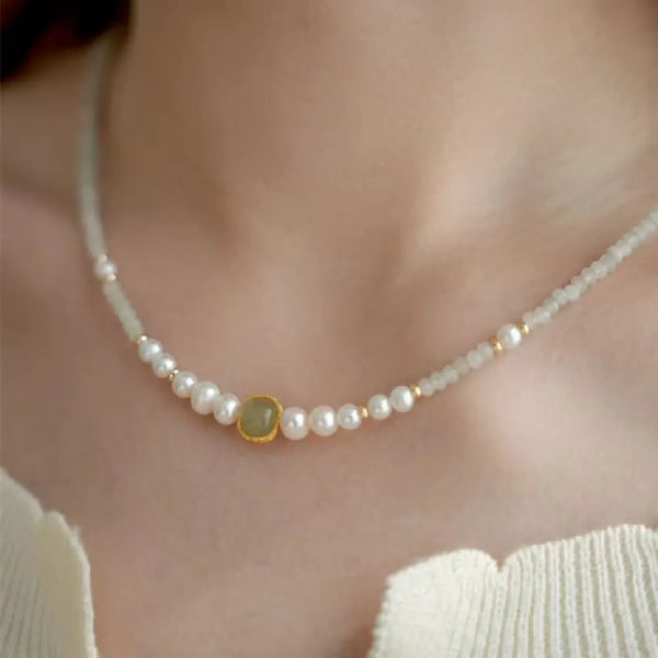 Natural Jade Pearl Necklace – Chinese Style Minimalist Clavicle Chain Taoist Energy Gift Set for Women